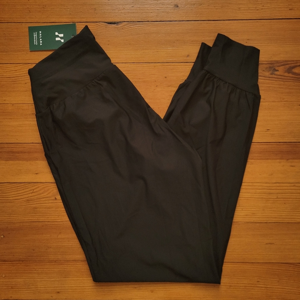 NWT Halara Black Joggers Pants